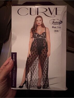 💕Fantasy Lingerie Plus Size Black Lace Maxi Chemise (3X/4X)